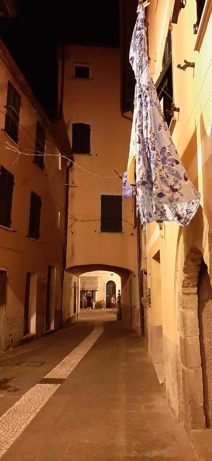ברוניאטו La Luna Nel Borgo מראה חיצוני תמונה